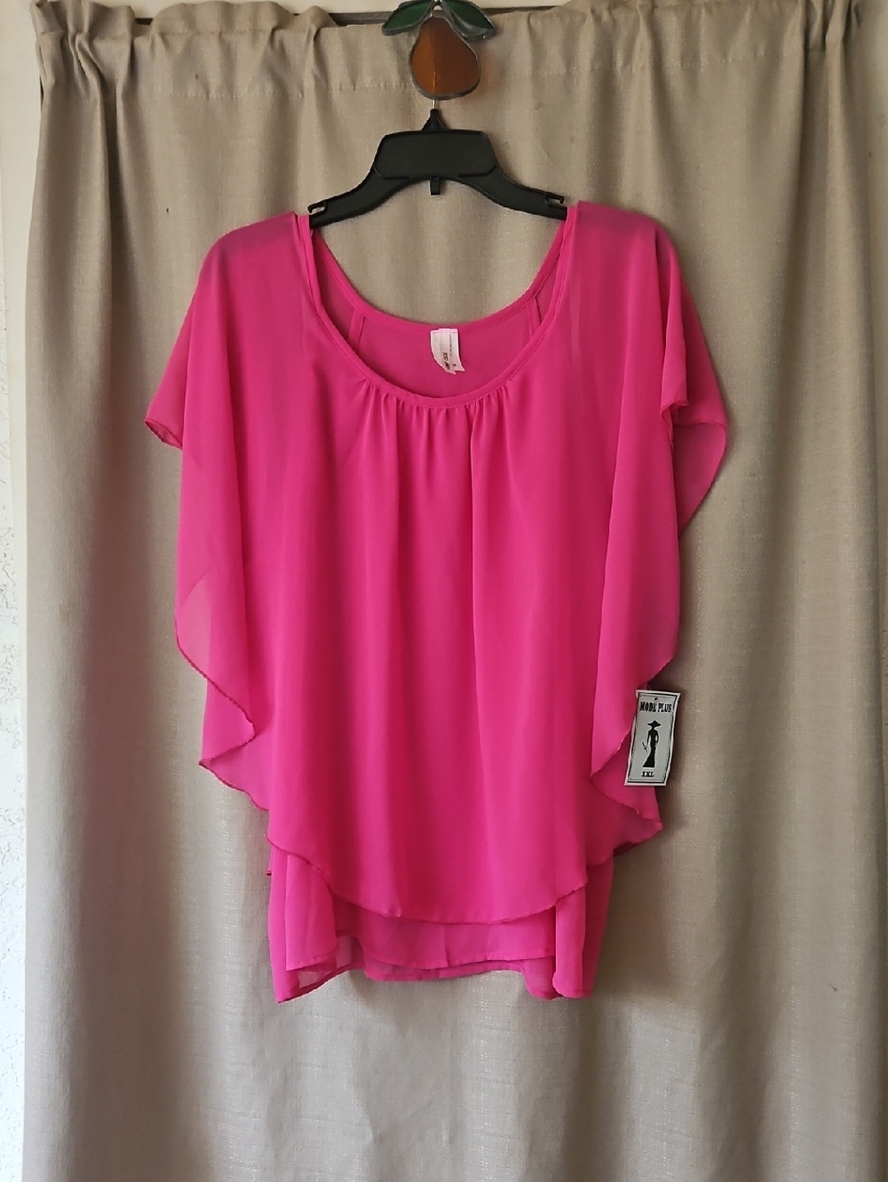 NWT Mode Plus Toto Blouse